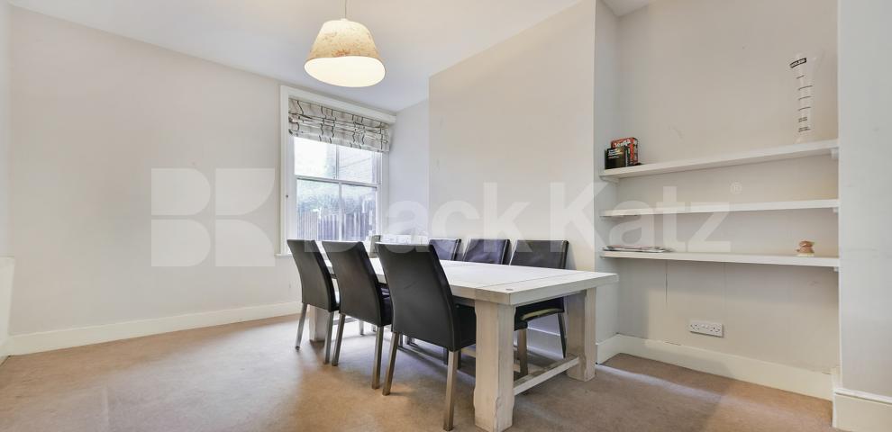 			LET , 5 Bedroom, 2 bath, 1 reception House			 Searles Road, Borough